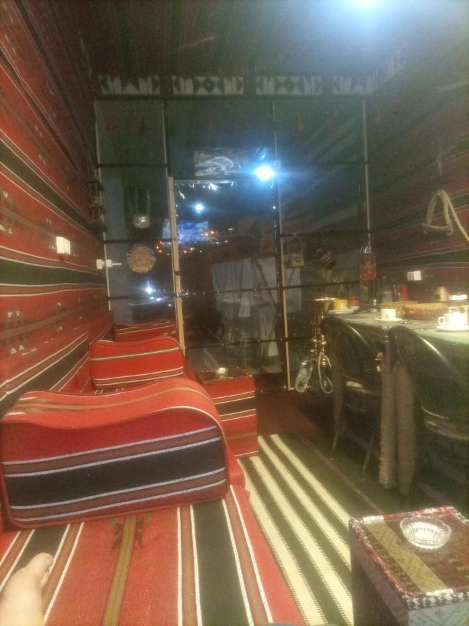Its Your Choice Hostel 瓦迪穆萨 外观 照片